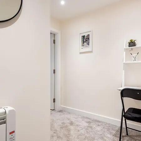Apartment City - Granville House *